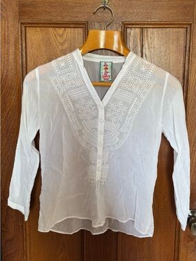 Johnny Was White Embroidered V-Neck Tunic Blouse
